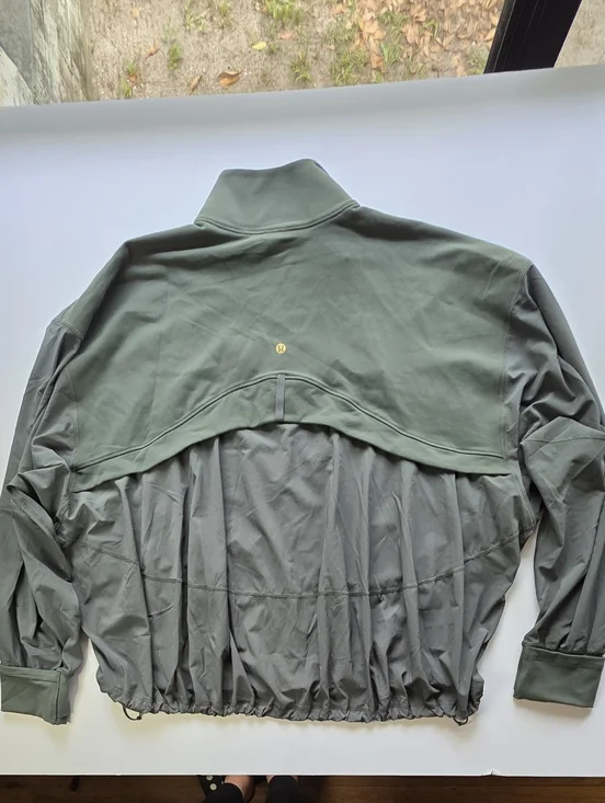 Lululemon Jacket - Picture 5 of 16
